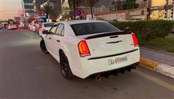 کرایسلەر 300